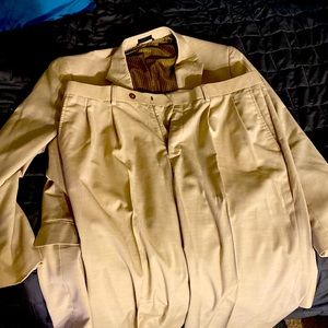 Men’s Khaki suit. Pants are 36 waist and the coat is a 44 regular.